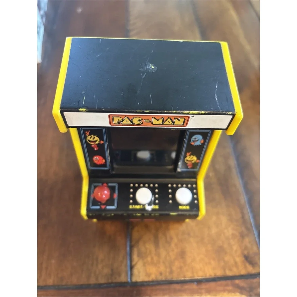 Pac-Man Arcade Classics Mini Arcade Game with Color Screen Working #09562
